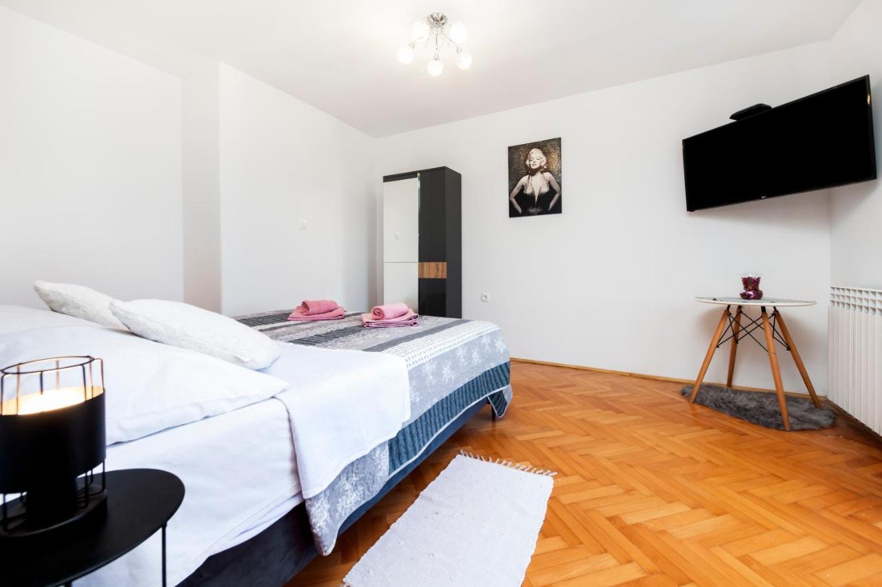 Apartment Biggy Rovinj Exteriör bild