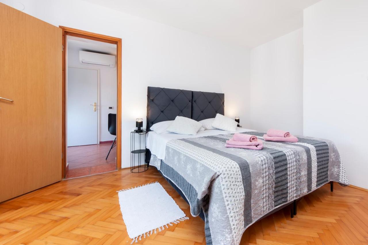 Apartment Biggy Rovinj Exteriör bild